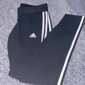 Black Adidas athlete leggings